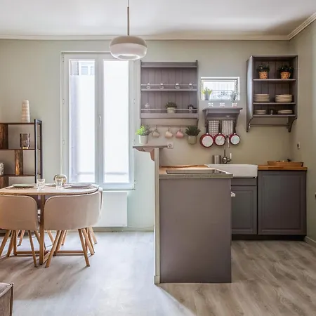 Douillet Proche Metro Et Rer Apartamento Alfortville